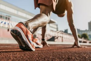 Runner crouching before race